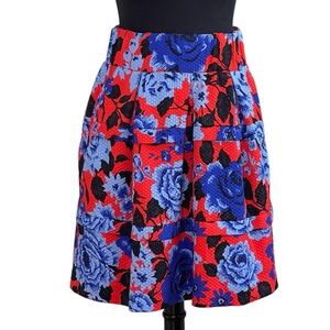 HD in Paris Anthropologie Lyanna Red Blue Floral Flare Skirt Sz S Pockets